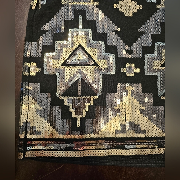 Express Sequin Mini Skirt - Picture 2 of 4